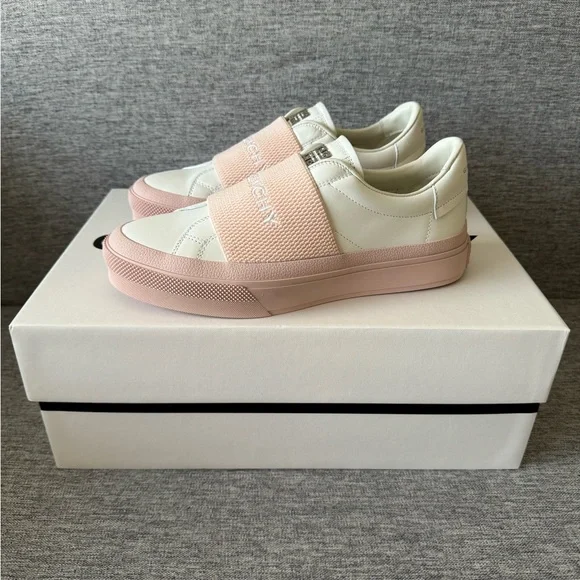 Givenchy City Sneakers in size 37.5–7 US. NIB.! - Picture 4 of 9